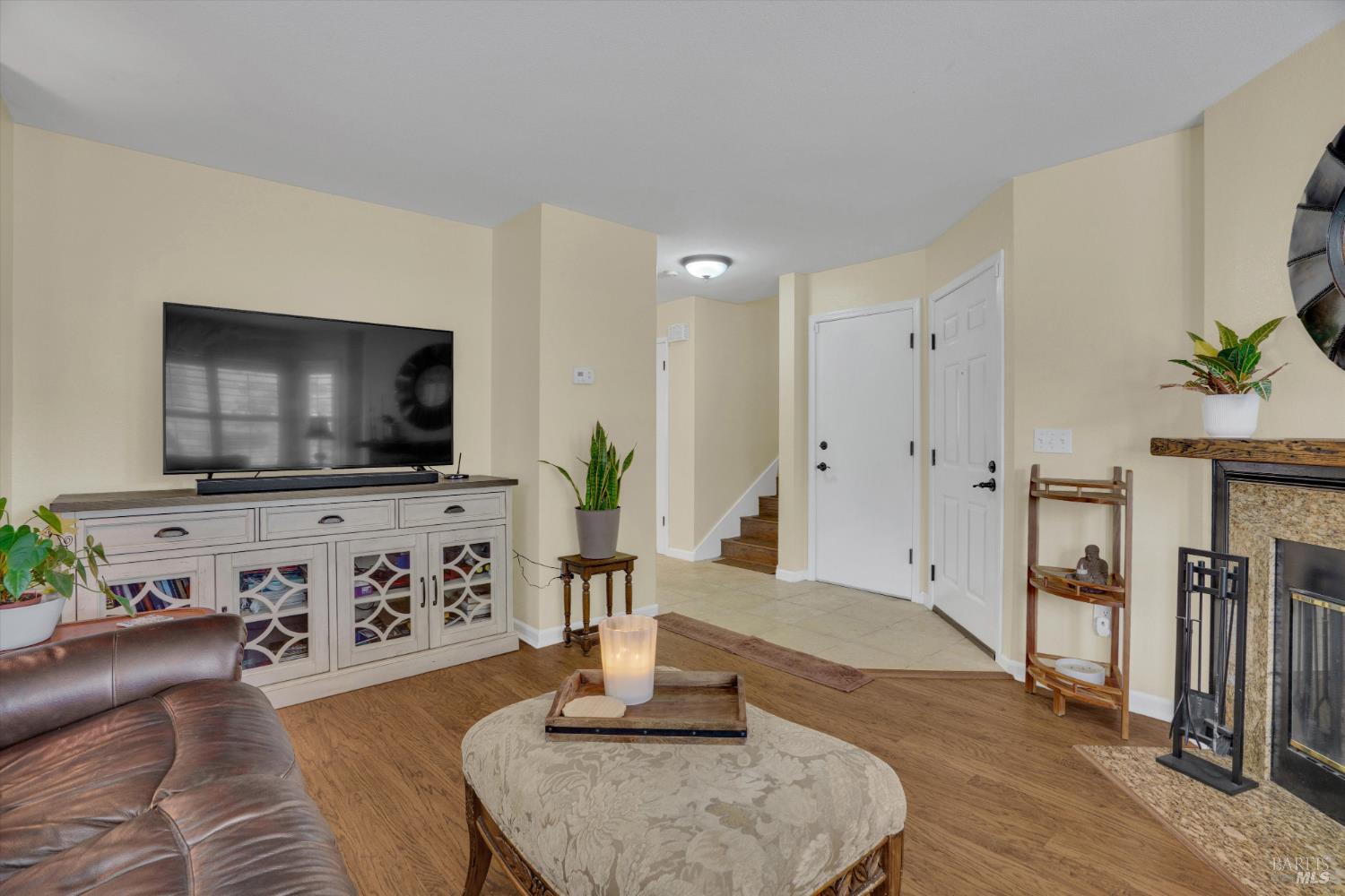 704 Almond Street Suisun City CA 94585