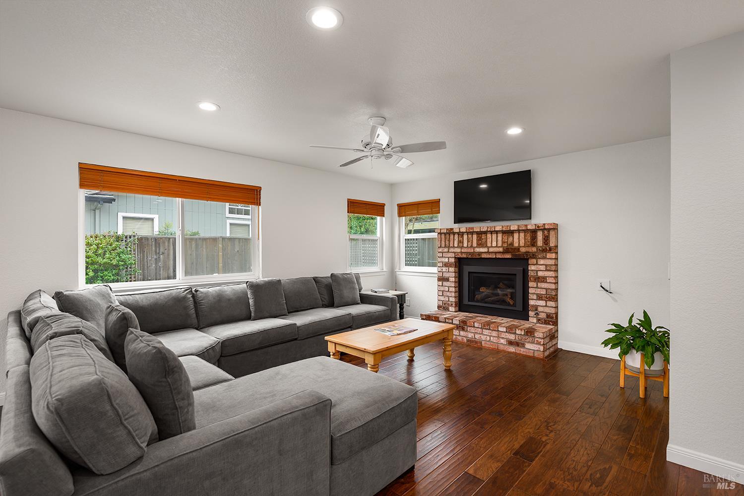 2490 Creek Meadow Drive Santa Rosa CA 95404