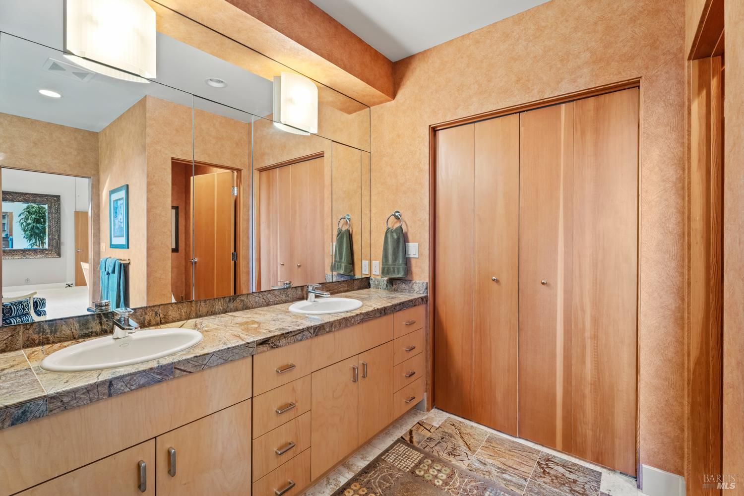 700 Holmes Ranch Road Philo CA 95466