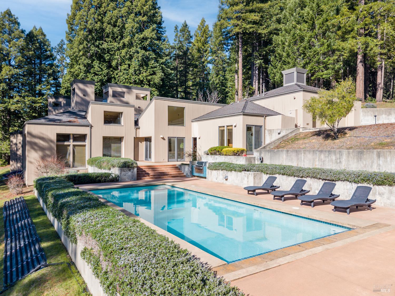 700 Holmes Ranch Road Philo CA 95466