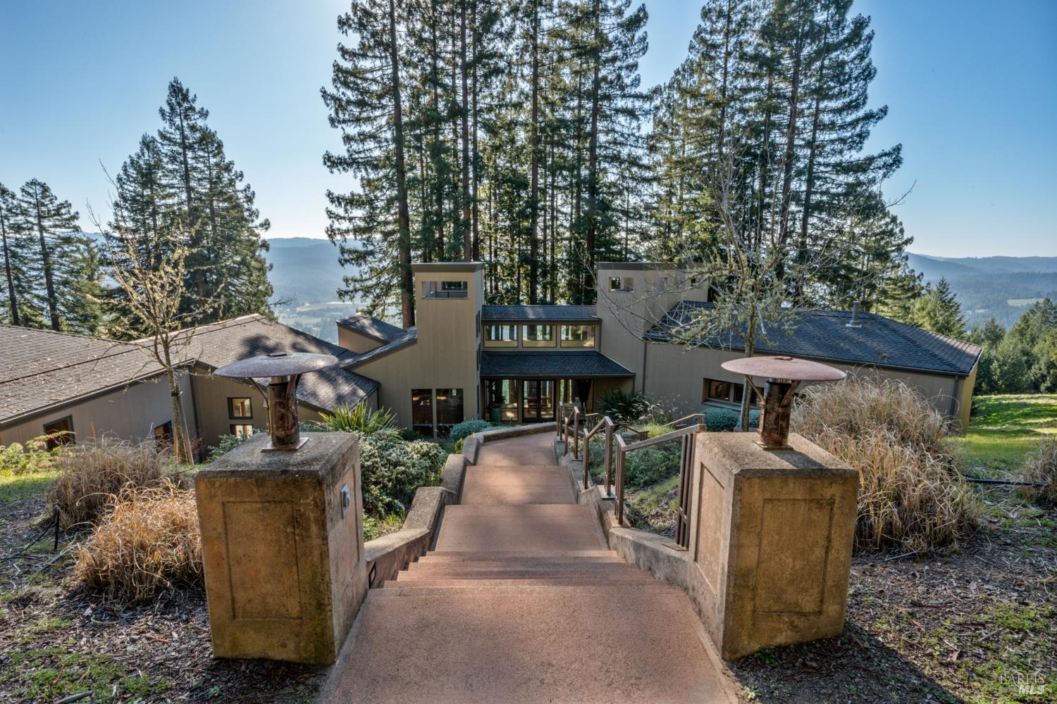 700 Holmes Ranch Road Philo CA 95466