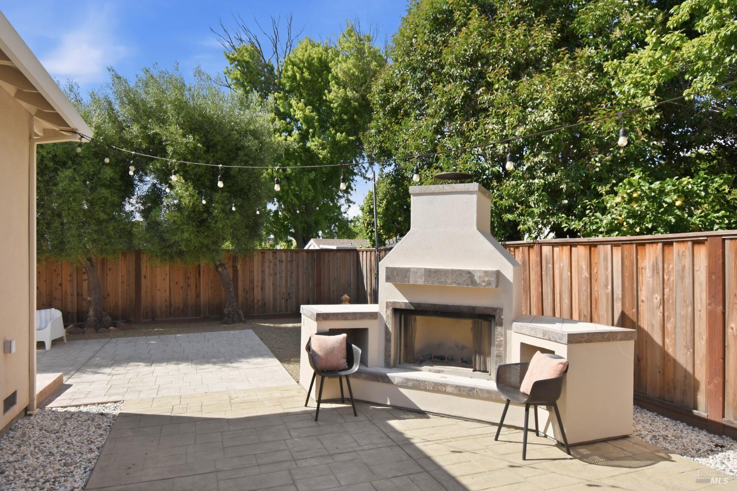10 Brooke Court Napa CA 94558