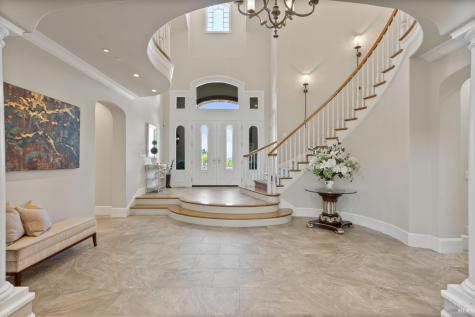 9988 Troon Court Windsor CA 95492