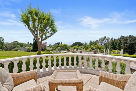 9988 Troon Court Windsor CA 95492