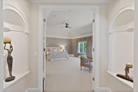 9988 Troon Court Windsor CA 95492