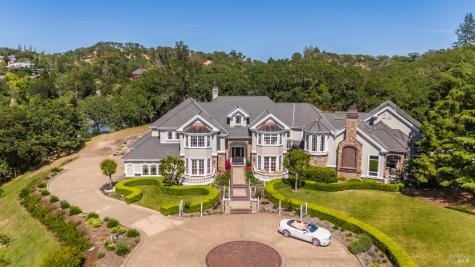 9988 Troon Court Windsor CA 95492
