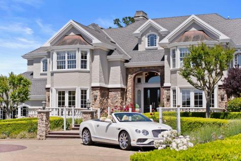 9988 Troon Court Windsor CA 95492