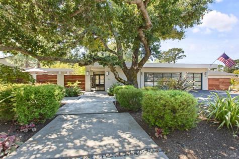 19 Gleneagle Circle Napa CA 94558