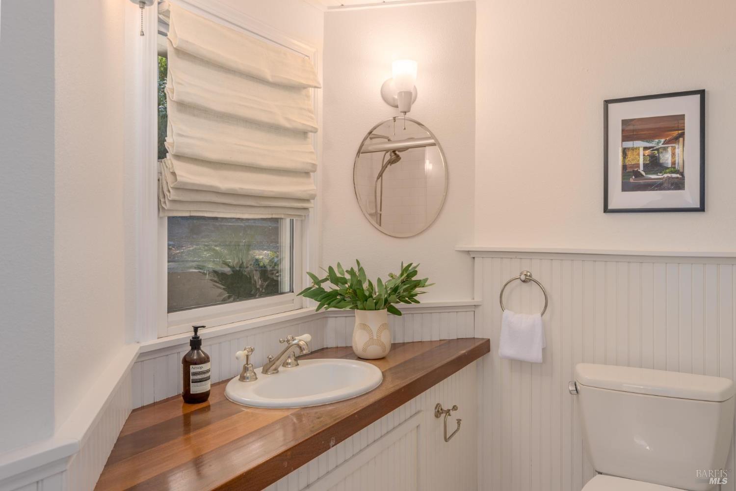 232 Sunnyside Avenue Sonoma CA 95476