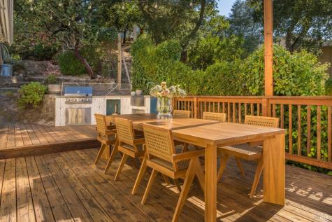 232 Sunnyside Avenue Sonoma CA 95476