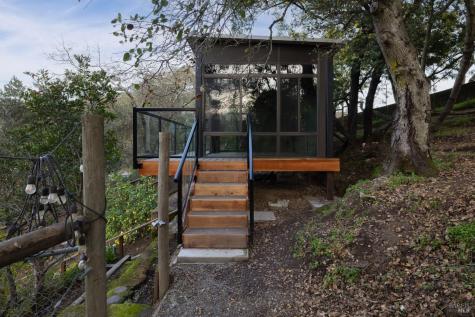 232 Sunnyside Avenue Sonoma CA 95476