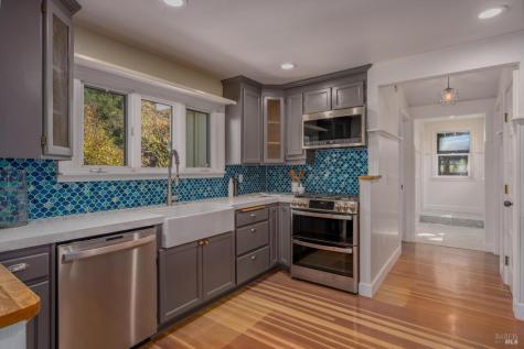 232 Sunnyside Avenue Sonoma CA 95476