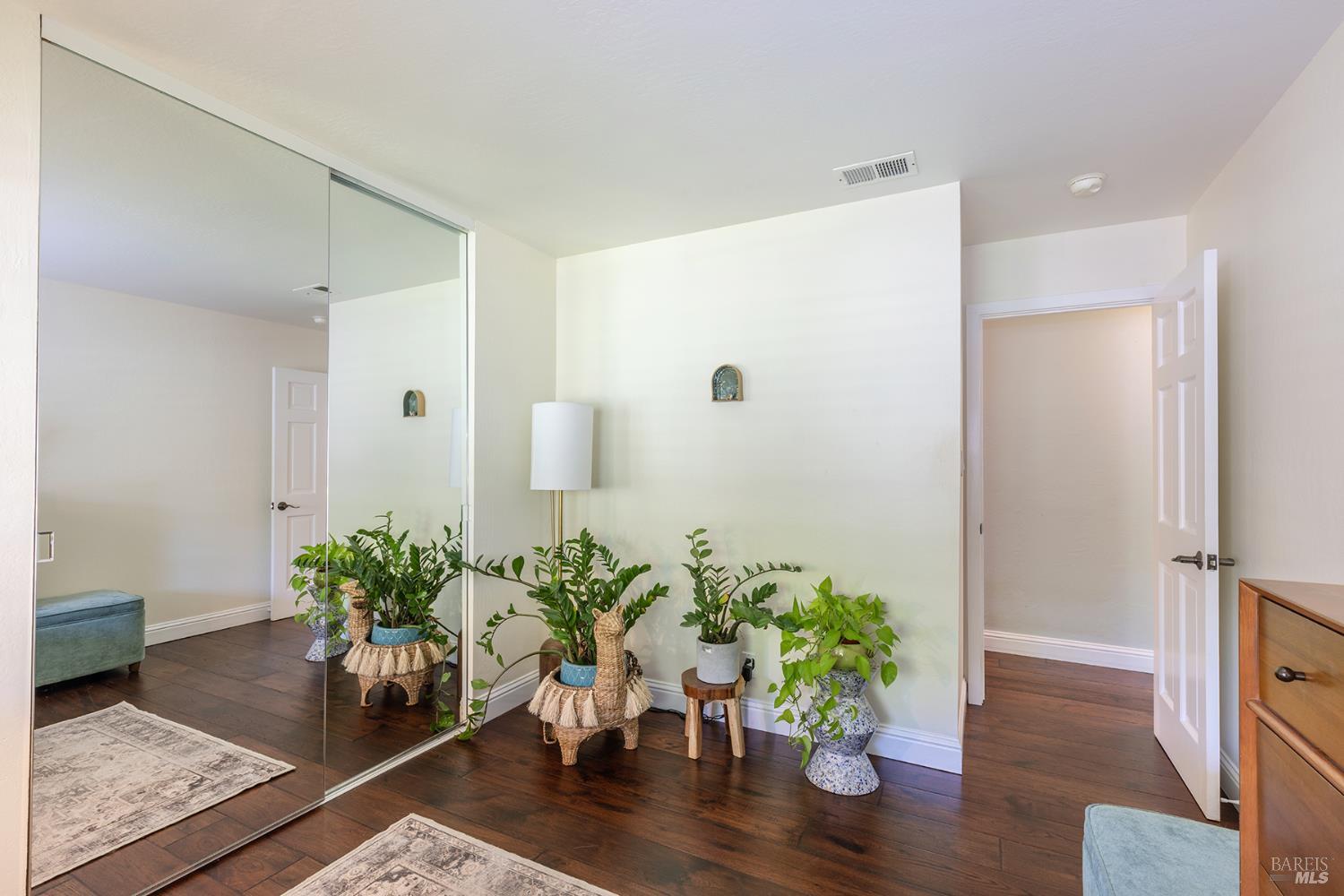 2491 Vine Hill Drive Napa CA 94558