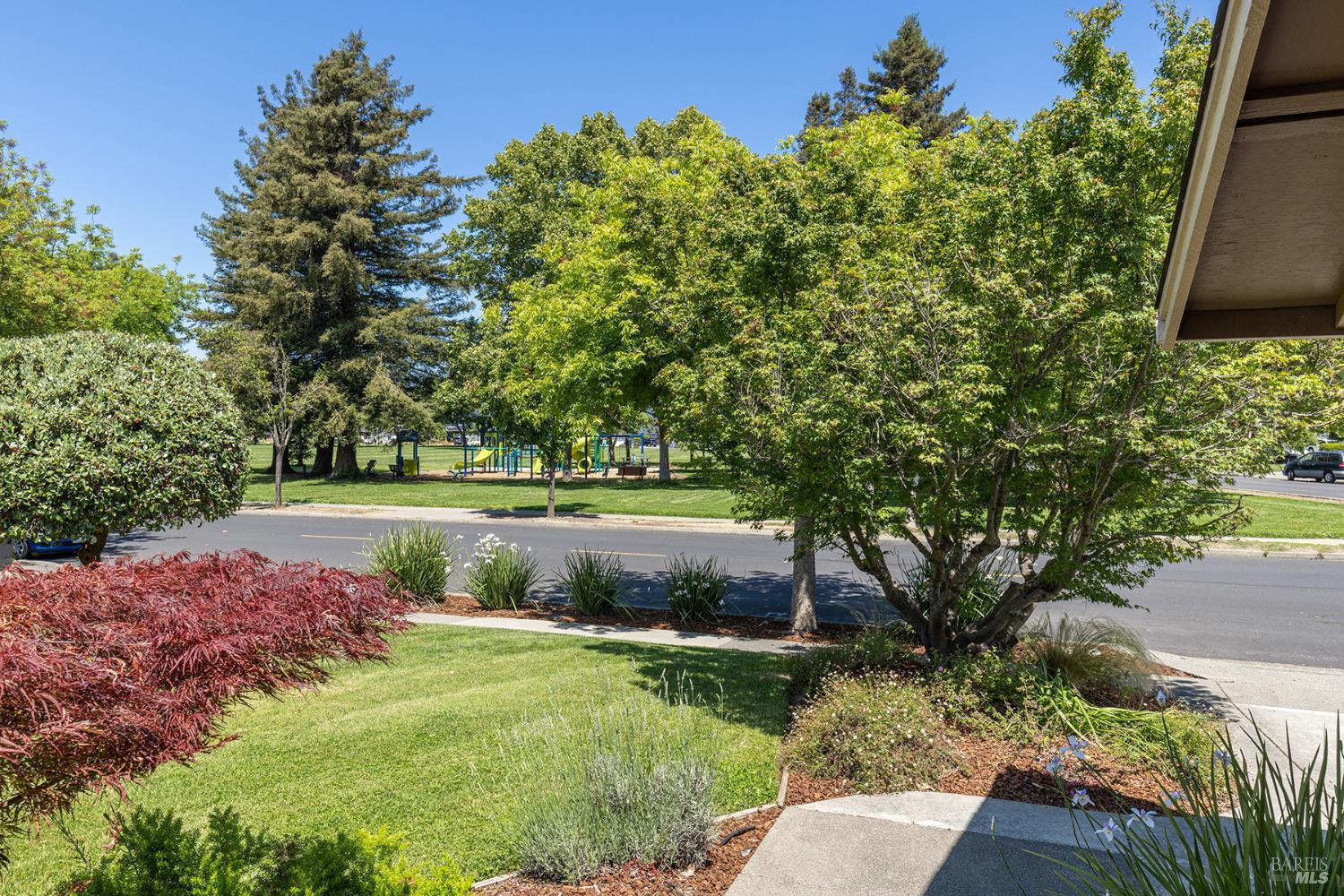 2491 Vine Hill Drive Napa CA 94558