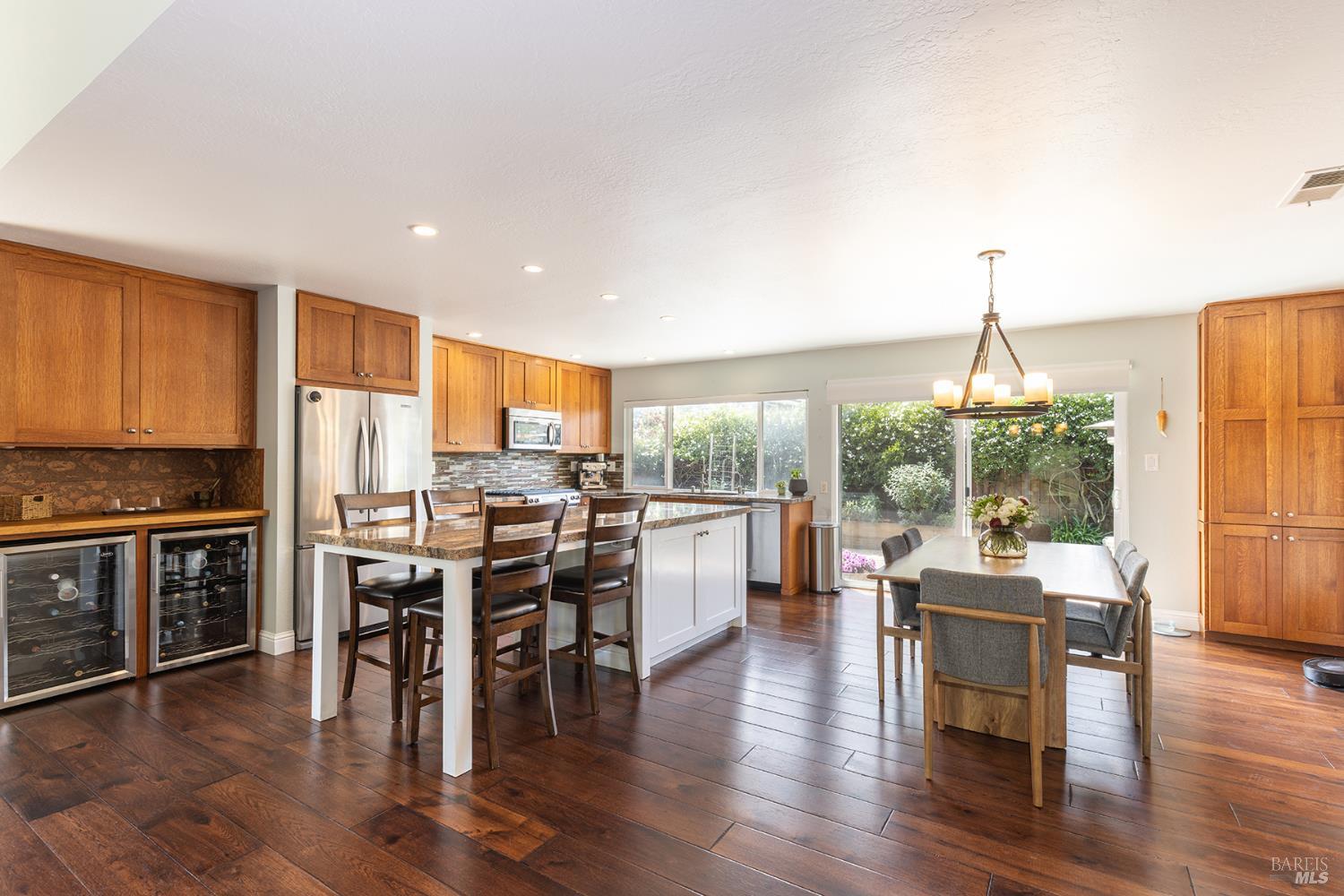 2491 Vine Hill Drive Napa CA 94558