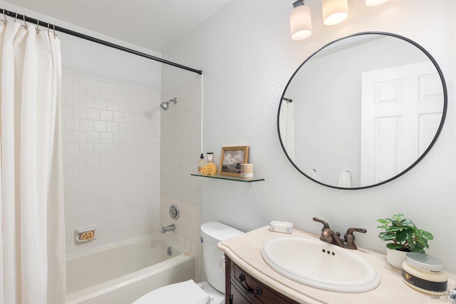 101 Miller Court Petaluma CA 94954