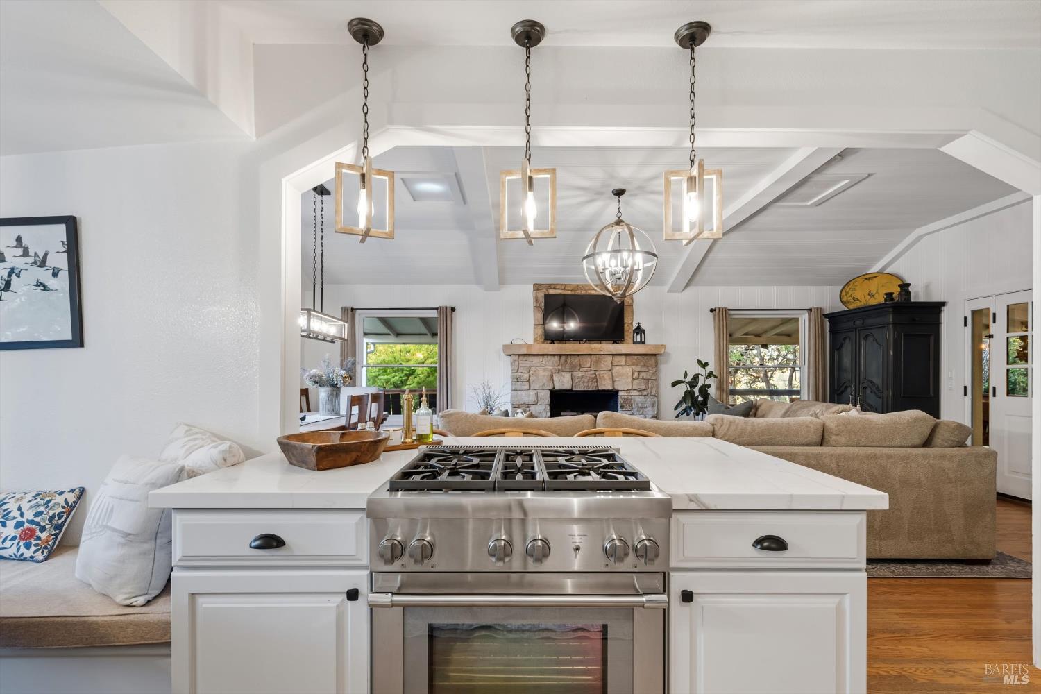 2611 Leslie Road Santa Rosa CA 95404