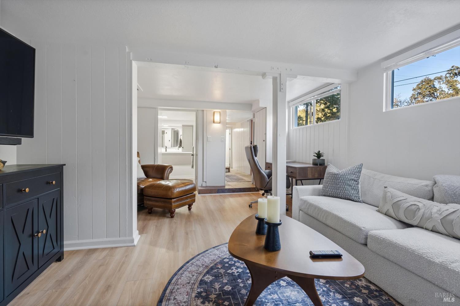 2611 Leslie Road Santa Rosa CA 95404