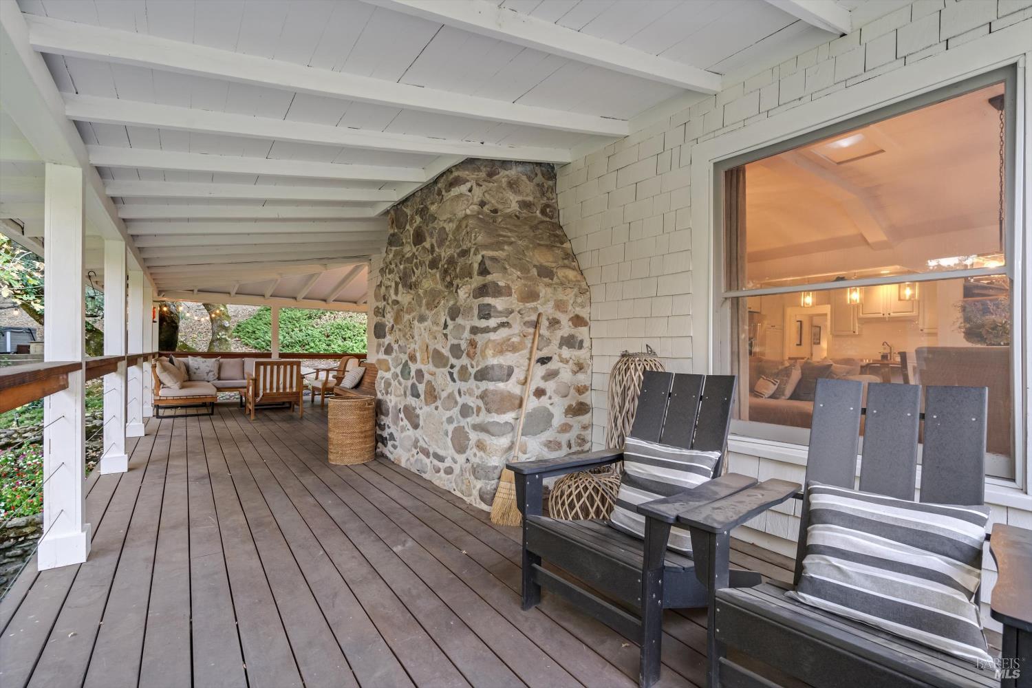 2611 Leslie Road Santa Rosa CA 95404