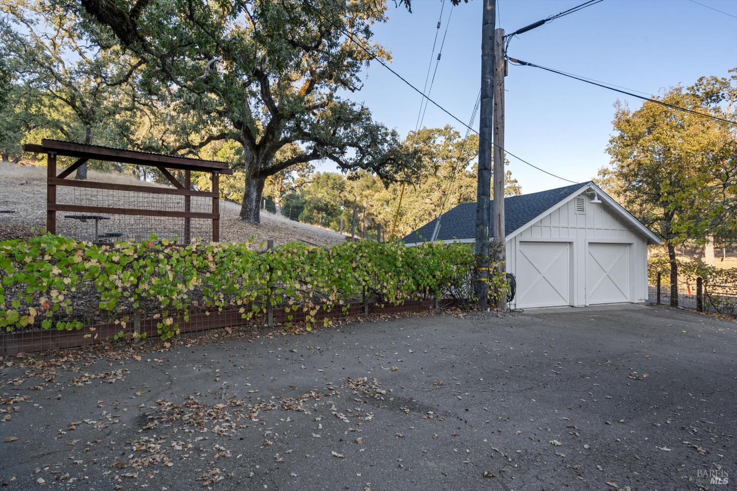 2611 Leslie Road Santa Rosa CA 95404