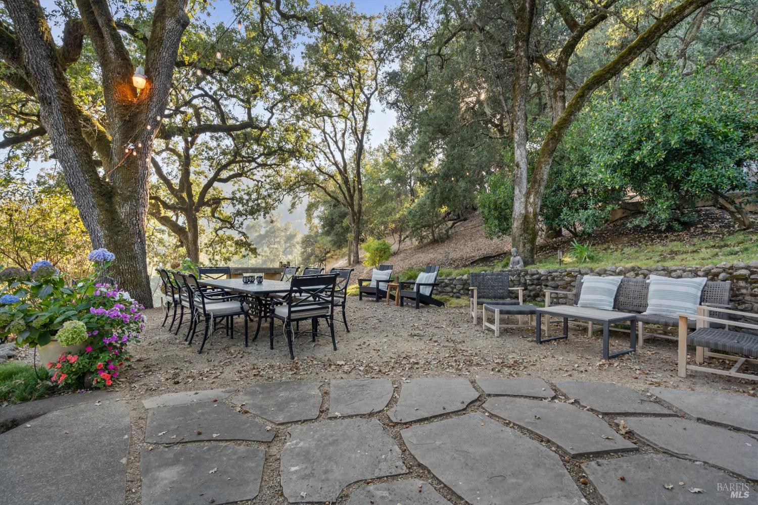 2611 Leslie Road Santa Rosa CA 95404