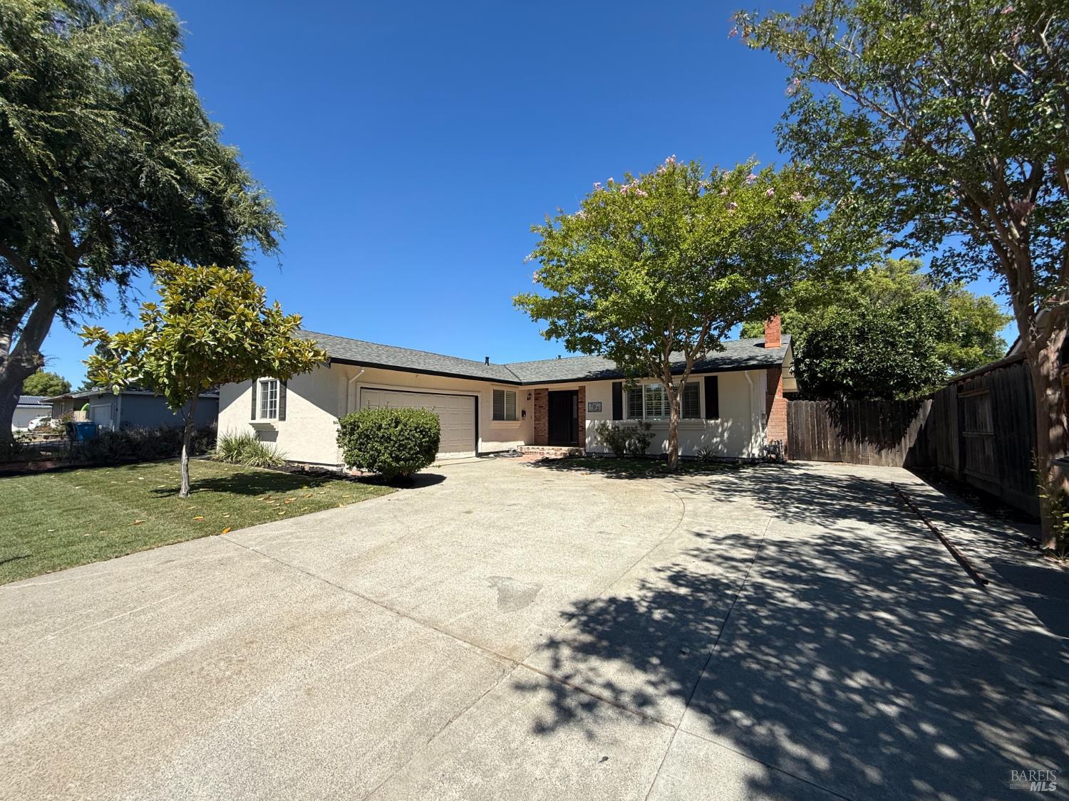 707 Granada Lane Vacaville CA 95688