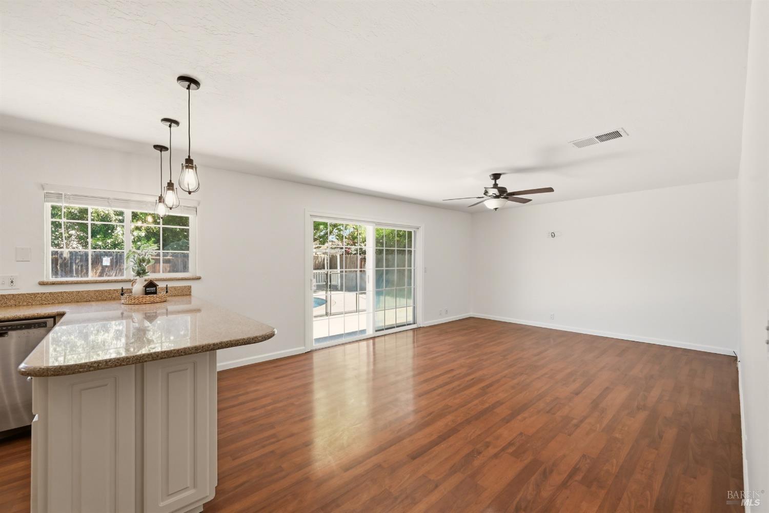 707 Granada Lane Vacaville CA 95688