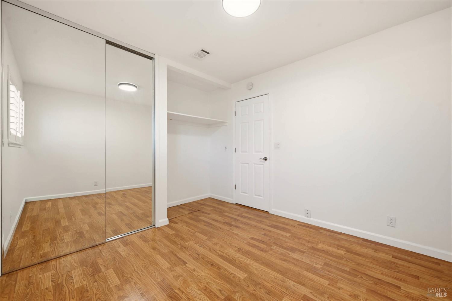 707 Granada Lane Vacaville CA 95688