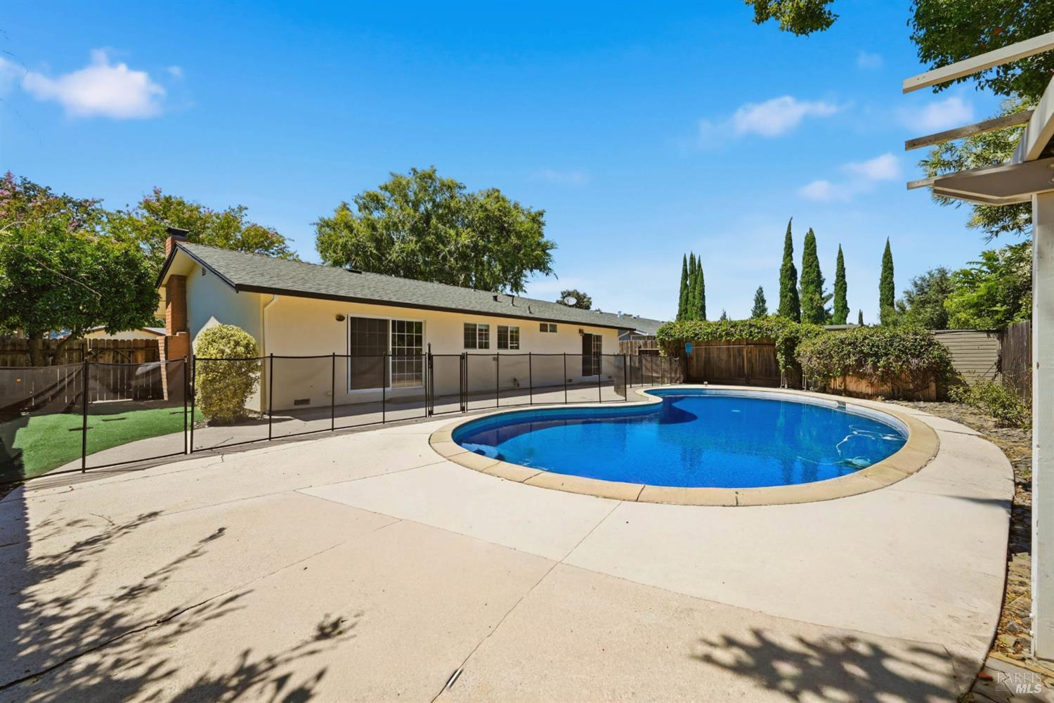 707 Granada Lane Vacaville CA 95688