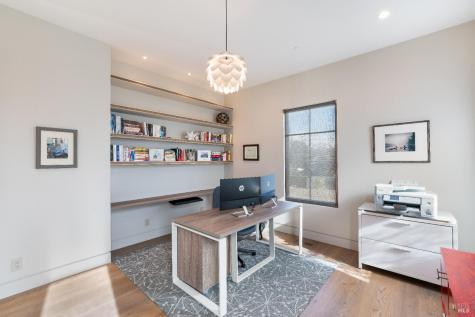 991 Grove Street Healdsburg CA 95448