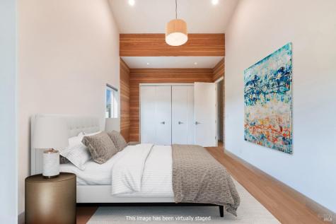 991 Grove Street Healdsburg CA 95448