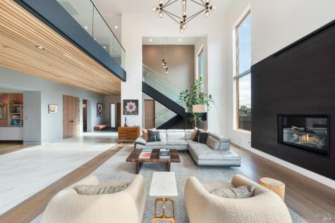 991 Grove Street Healdsburg CA 95448