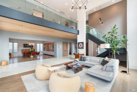 991 Grove Street Healdsburg CA 95448