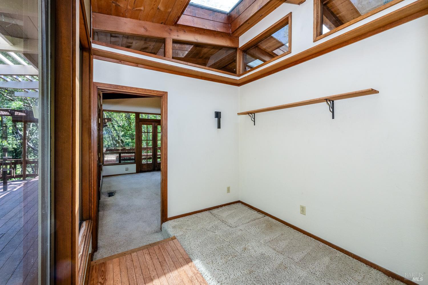 6662 St Helena Road Santa Rosa CA 95404