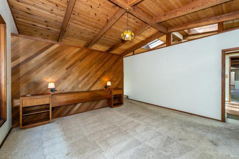 6662 St Helena Road Santa Rosa CA 95404