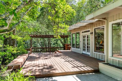 6662 St Helena Road Santa Rosa CA 95404