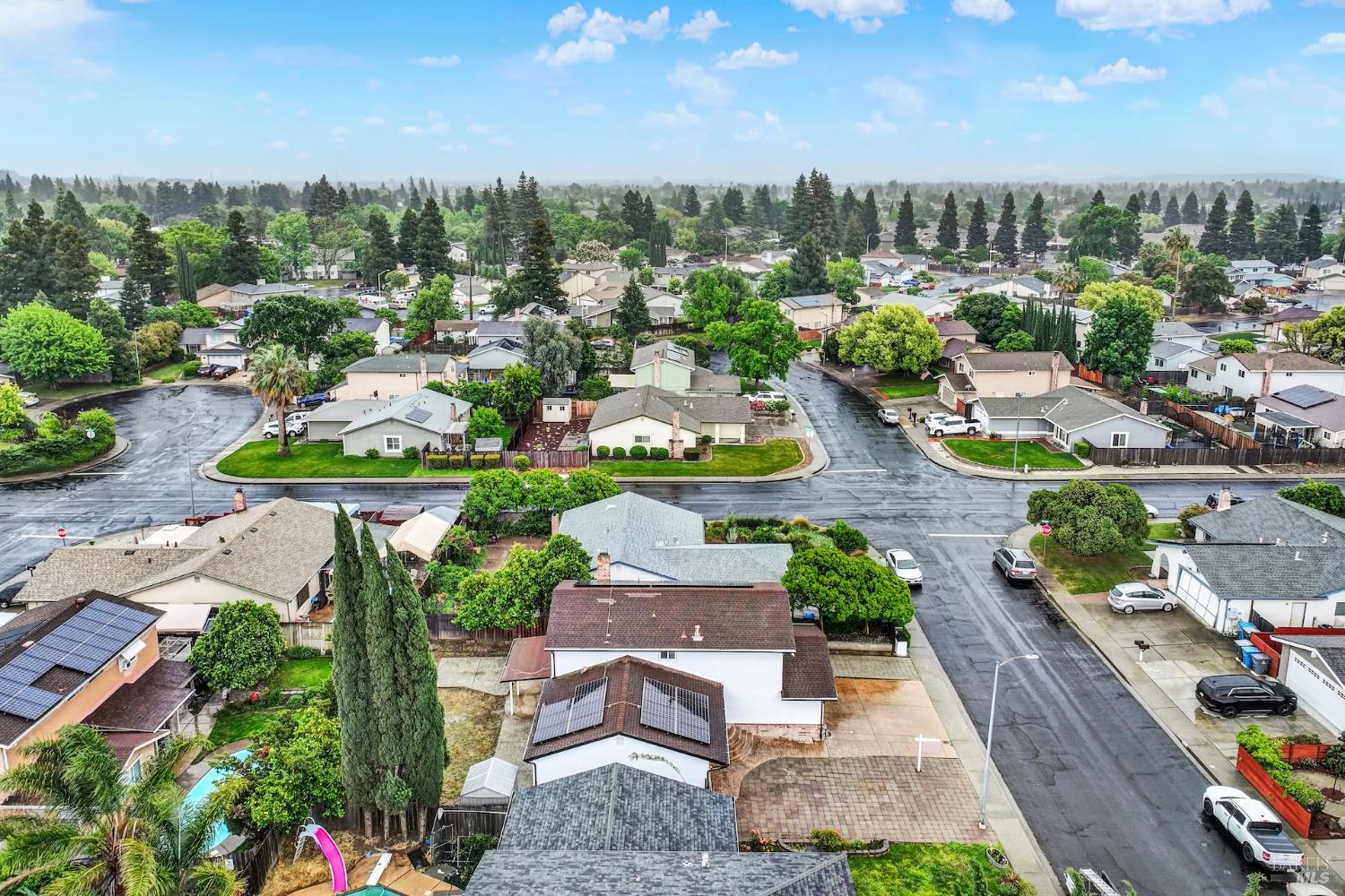 308 Plantation Way Vacaville CA 95687