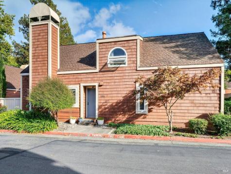 2506 Lakeview Drive Santa Rosa CA 95405