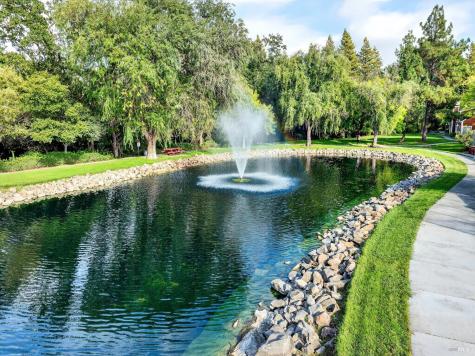 2506 Lakeview Drive Santa Rosa CA 95405