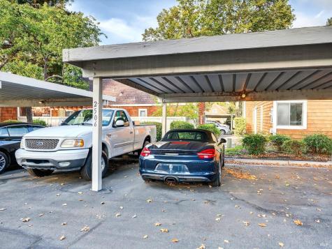 2506 Lakeview Drive Santa Rosa CA 95405