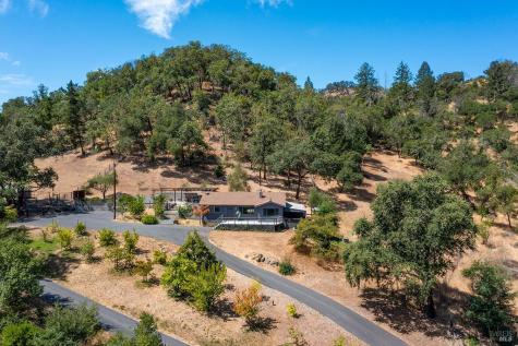5100 W Soda Rock Lane Healdsburg CA 95448