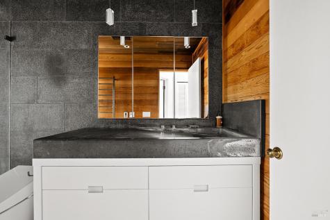 5100 W Soda Rock Lane Healdsburg CA 95448