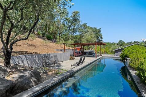 5100 W Soda Rock Lane Healdsburg CA 95448