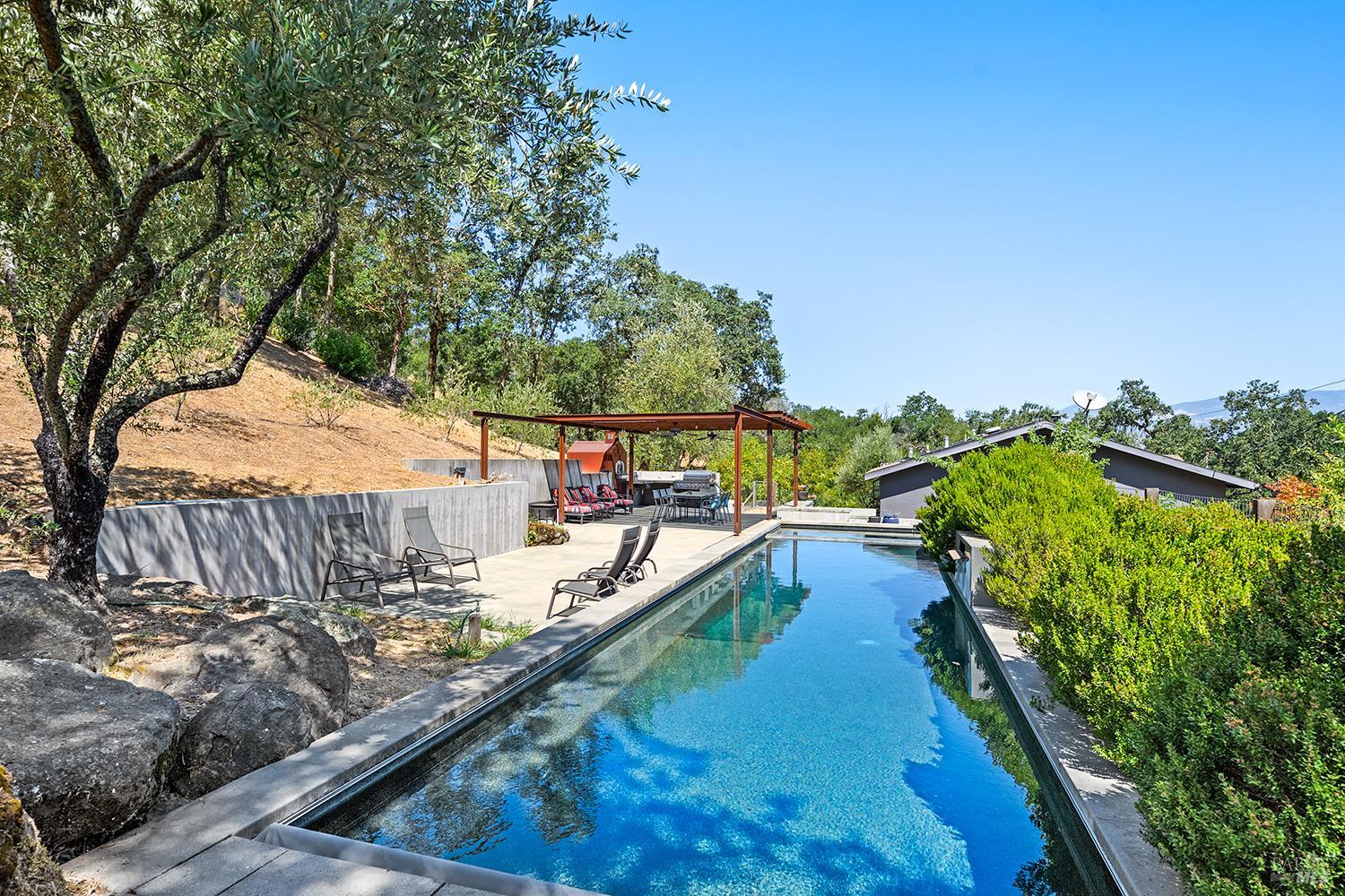 5100 W Soda Rock Lane Healdsburg CA 95448