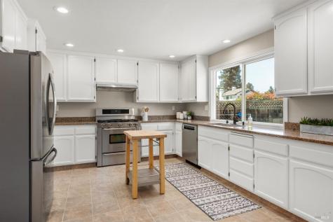 63 Hop Ranch Road Santa Rosa CA 95403