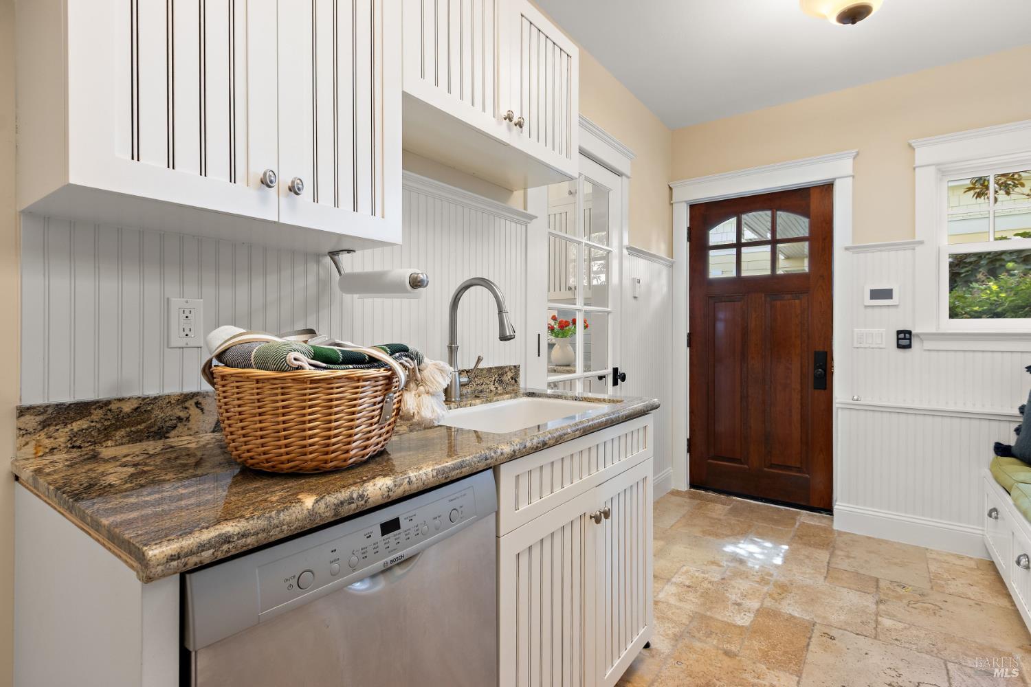 455 W I Street Benicia CA 94510