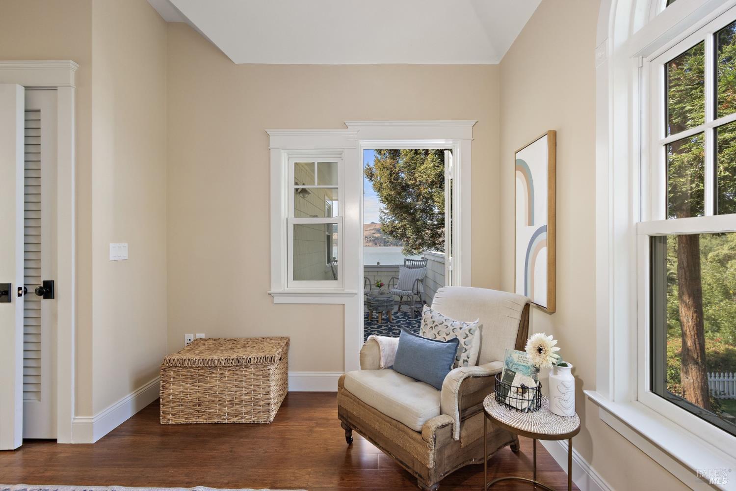 455 W I Street Benicia CA 94510