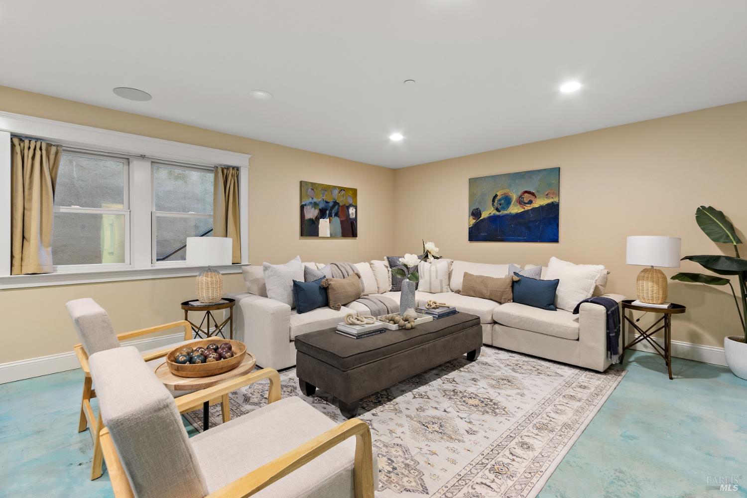 455 W I Street Benicia CA 94510