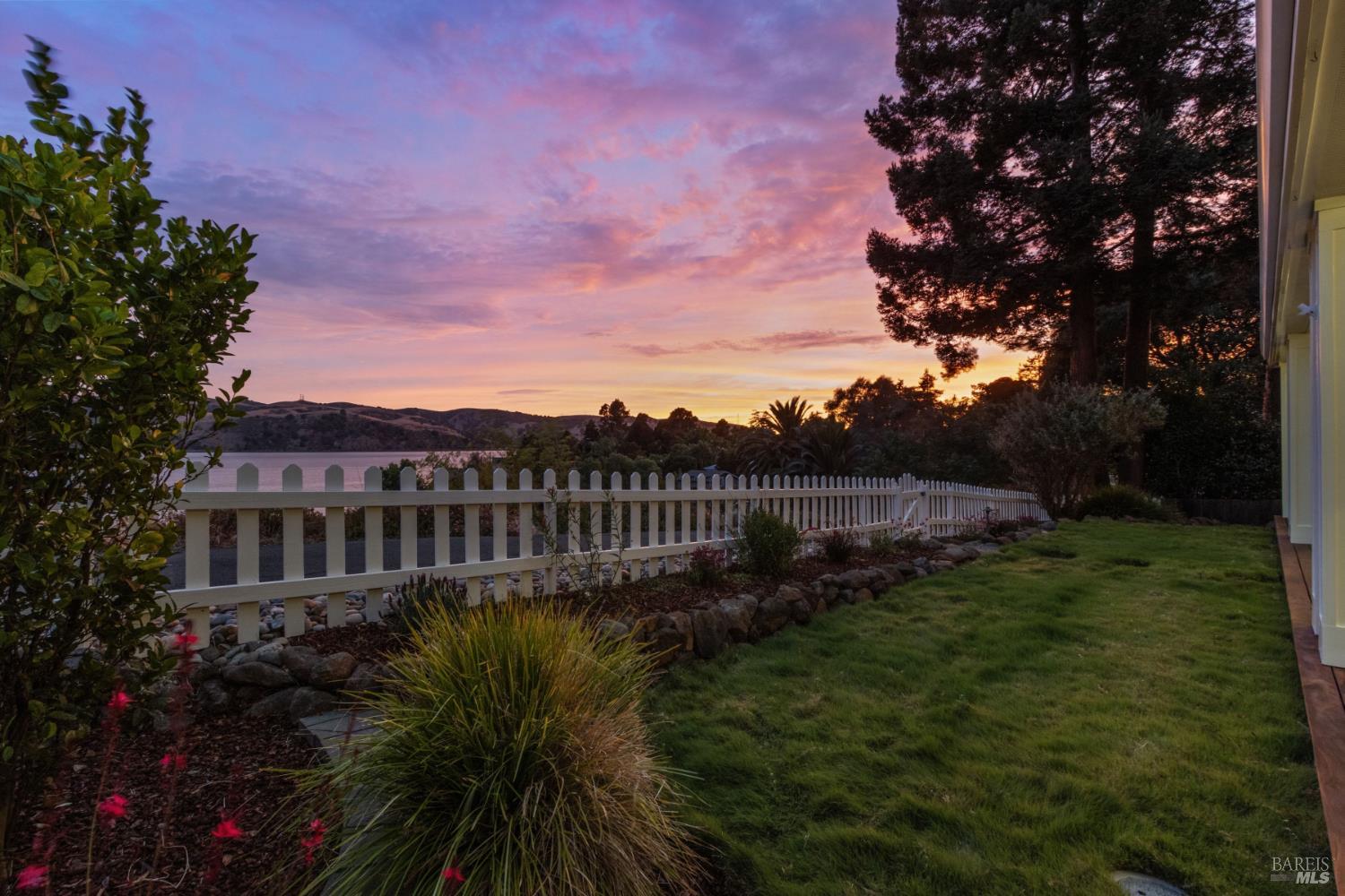 455 W I Street Benicia CA 94510