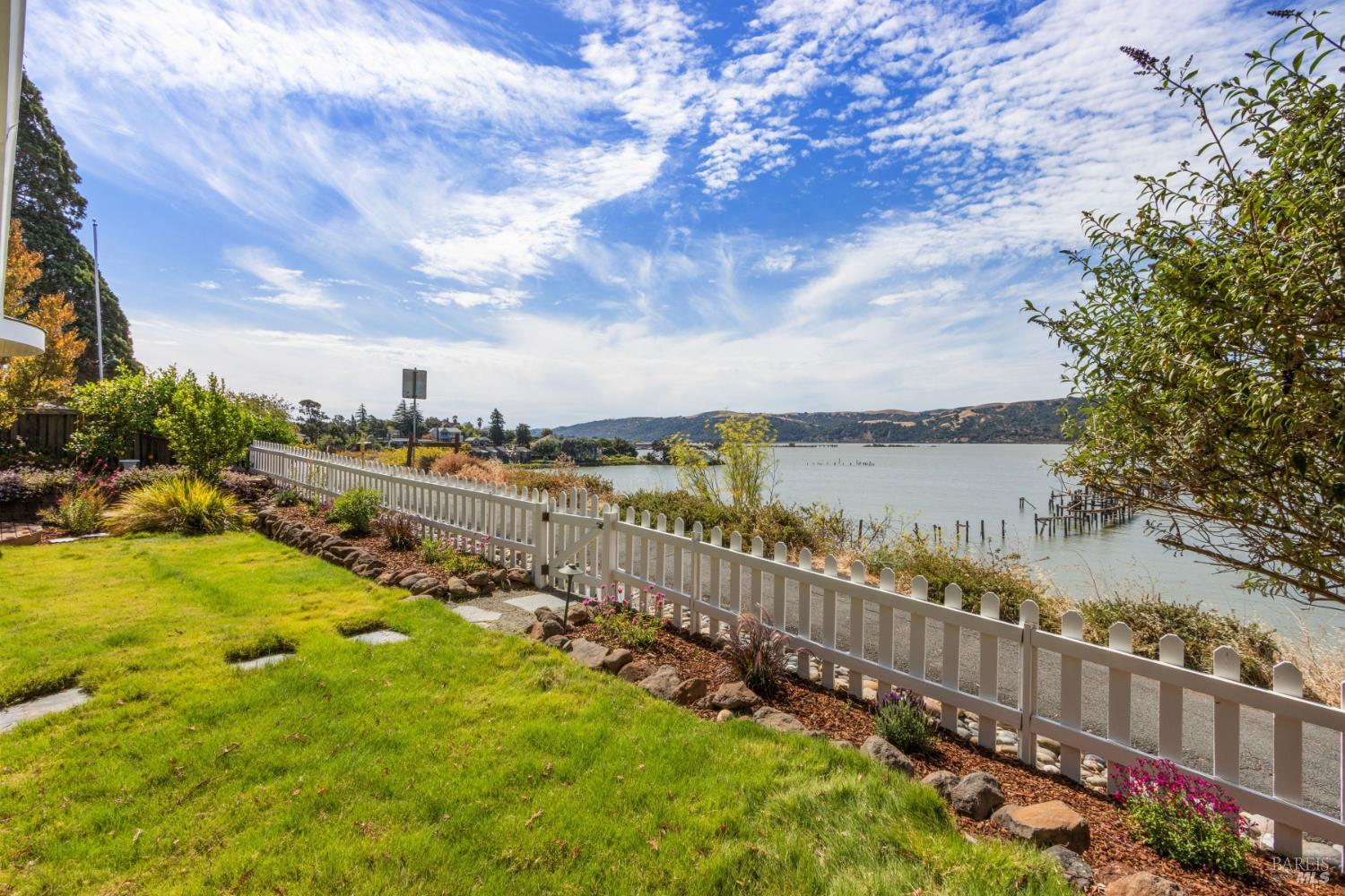 455 W I Street Benicia CA 94510